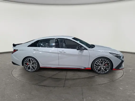 Hyundai Avante  2022 