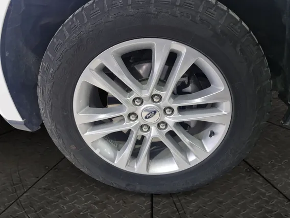Ford Expedition XLT 2024 دبل