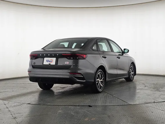 جيلي امجراند GS 2024 