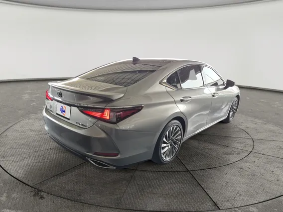 Lexus ES 350 DD 2025 