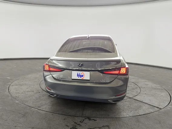 لكزس ES 350 DD 2025 