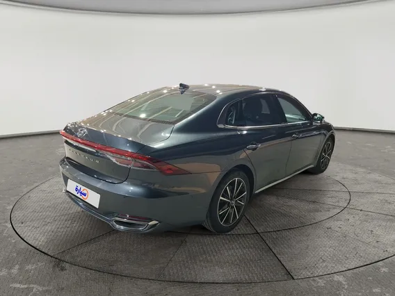 Hyundai Grandeur  2022 