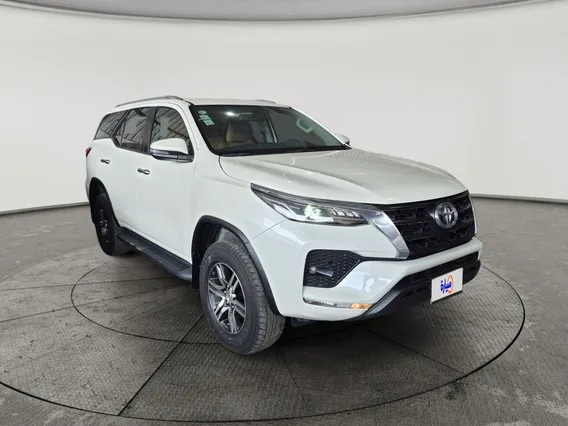 Toyota Fortuner VX 2021 دبل