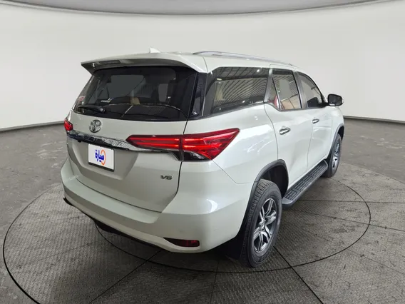 Toyota Fortuner VX 2021 دبل