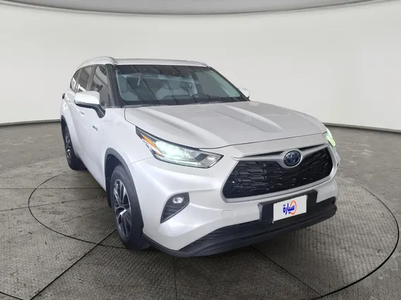 Toyota Highlander GLE 2023 