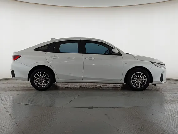 Toyota Yaris  Y 2023 