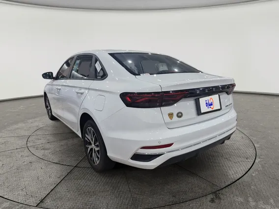 جيلي امجراند GS 2025 