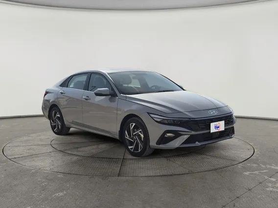 Hyundai Elantra Comfort 2025 