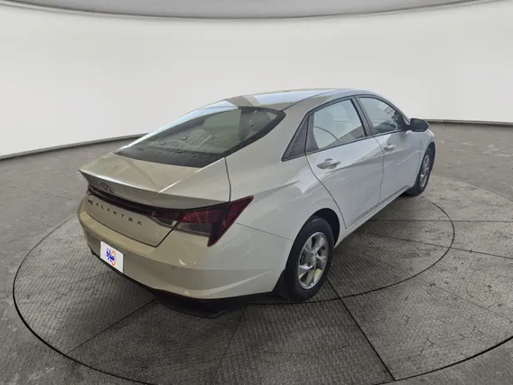 Hyundai Elantra Fleet 2023 