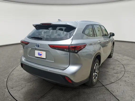 تويوتا هايلاندر GLE 2023 