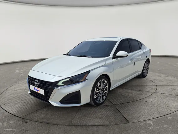 Nissan Altima SV 2026 