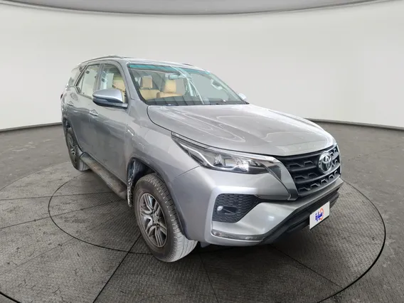 Toyota Fortuner VX 2024 دبل