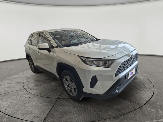 Toyota RAV4 LE 2025 