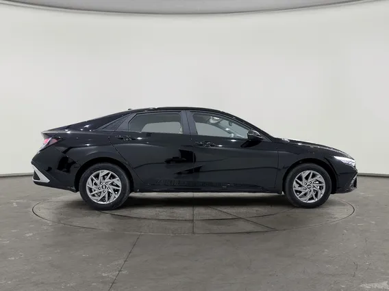 Hyundai Elantra Smart China 2026 