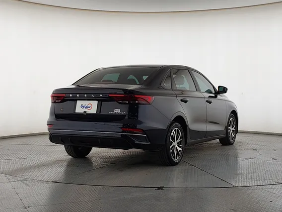 Geely Emgrand GS 2025 