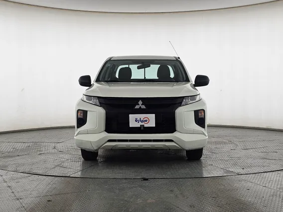 Mitsubishi L200 DC 4x2 2023 