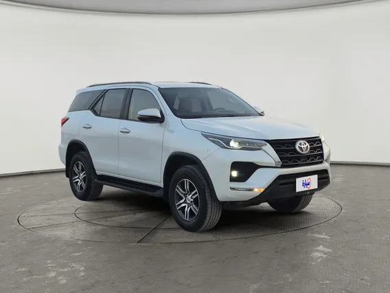 Toyota Fortuner VX 2023 دبل