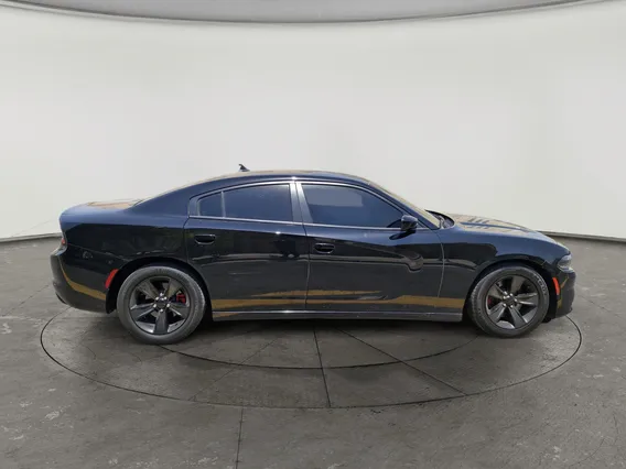 Dodge Charger SXT 2020 