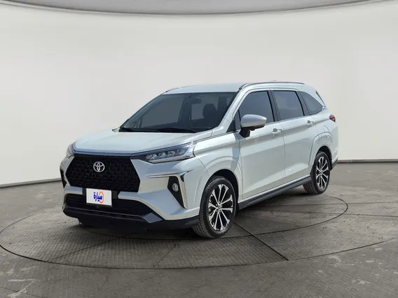 تويوتا فيلوز GLX 2024 