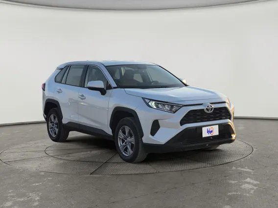 Toyota RAV4 LE 2024 