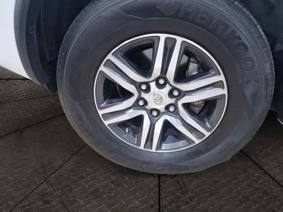 Toyota Fortuner VX 2023 دبل