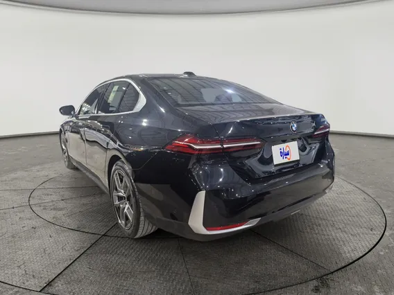 BMW 5 Series 520i 2024 