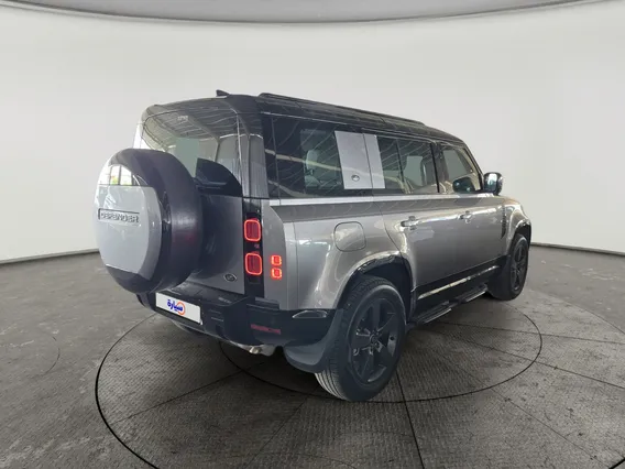 لاند روفر ديفندر P300 S 2023 