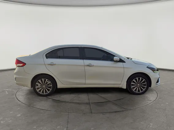 Suzuki Ciaz GLX 2023 