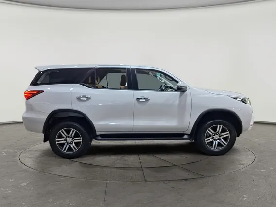 Toyota Fortuner GX 2025 