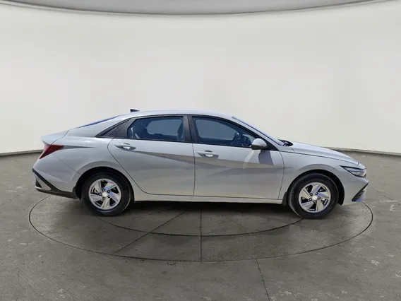 Hyundai Elantra Fleet 2025 