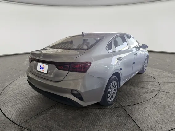 Kia Cerato L 2024 