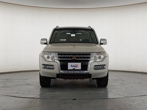 ميتسوبيشي باجيرو GLS 4Doors 2024 دبل