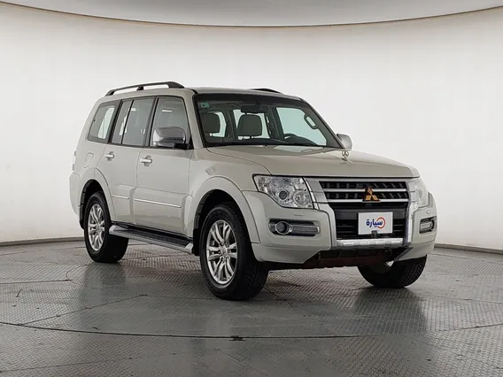 ميتسوبيشي باجيرو GLS 4Doors 2024 دبل
