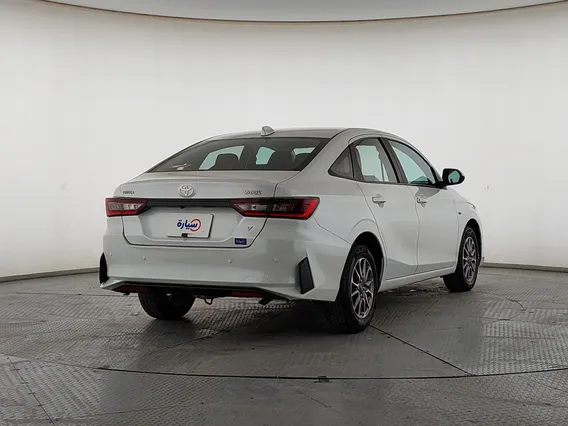 تويوتا يارس Y 2024 