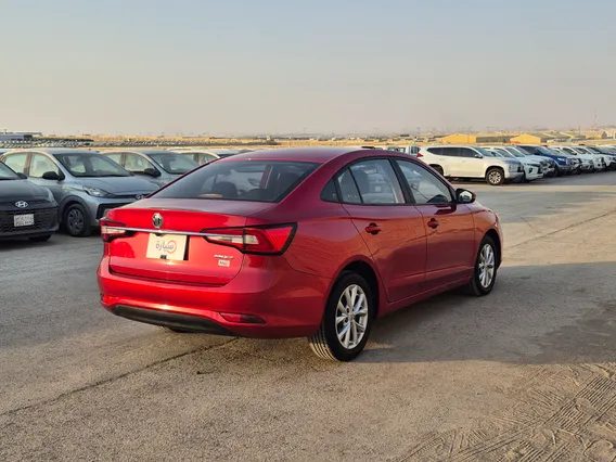MG 5 STD 2023 