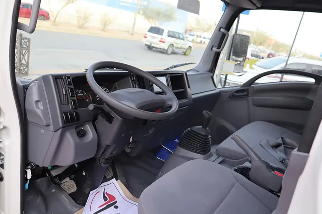 Isuzu Dyna شاص طويل 2026 