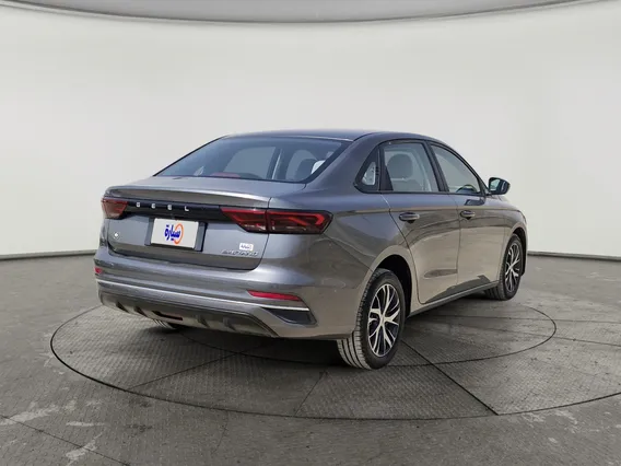 جيلي امجراند GS 2024 