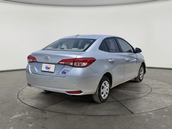 Toyota Yaris  Y 2022 