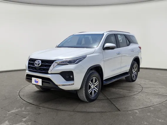 Toyota Fortuner VX 2023 دبل