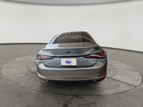 لكزس ES 350 2023 