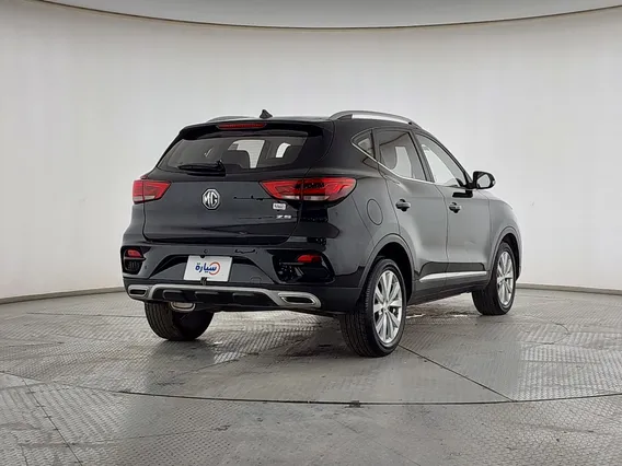MG ZS STD 2022 