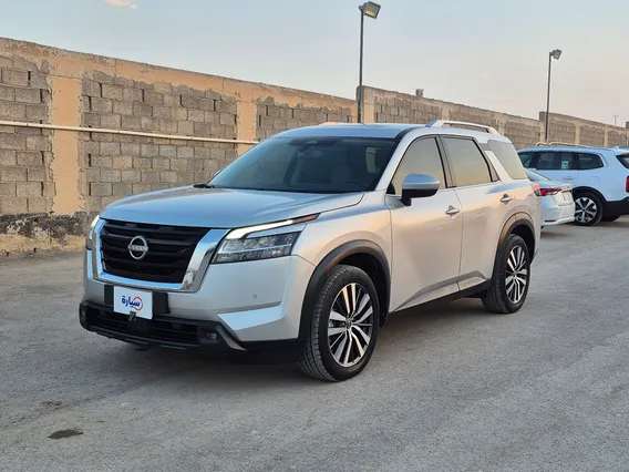 نيسان باثفندر SV 2022 