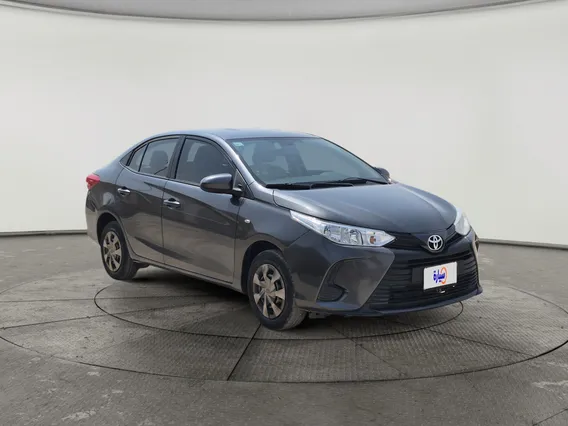 Toyota Yaris  Y 2022 