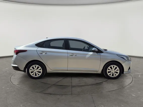 Hyundai Accent Smart 2023 