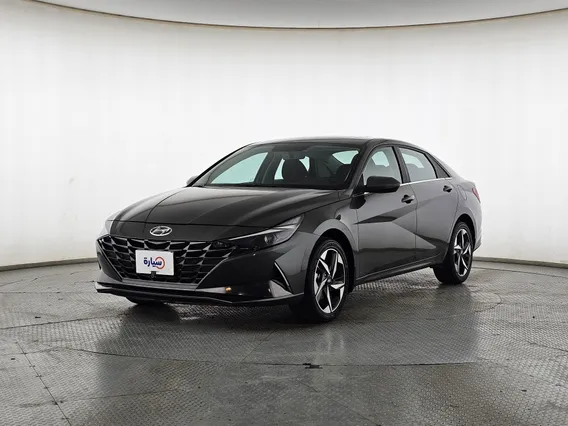 Hyundai Elantra Smart Plus 2022 