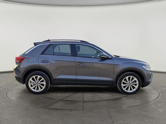 Volkswagen T Roc Life 2024 