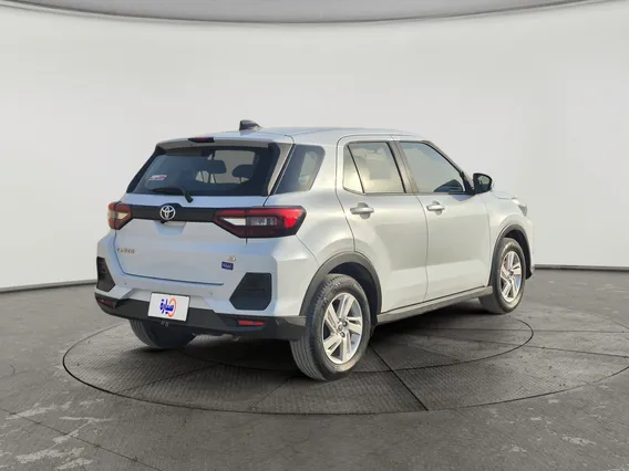 Toyota Raize XLE 2024 
