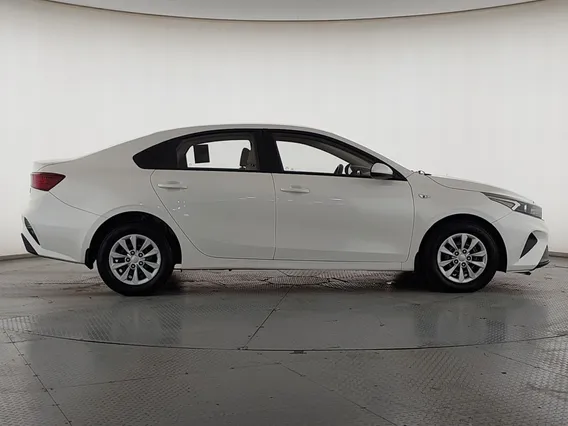 Kia Cerato L 2023 