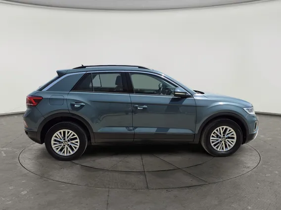 Volkswagen T Roc Life 2024 