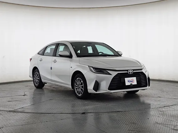 Toyota Yaris  Y 2024 
